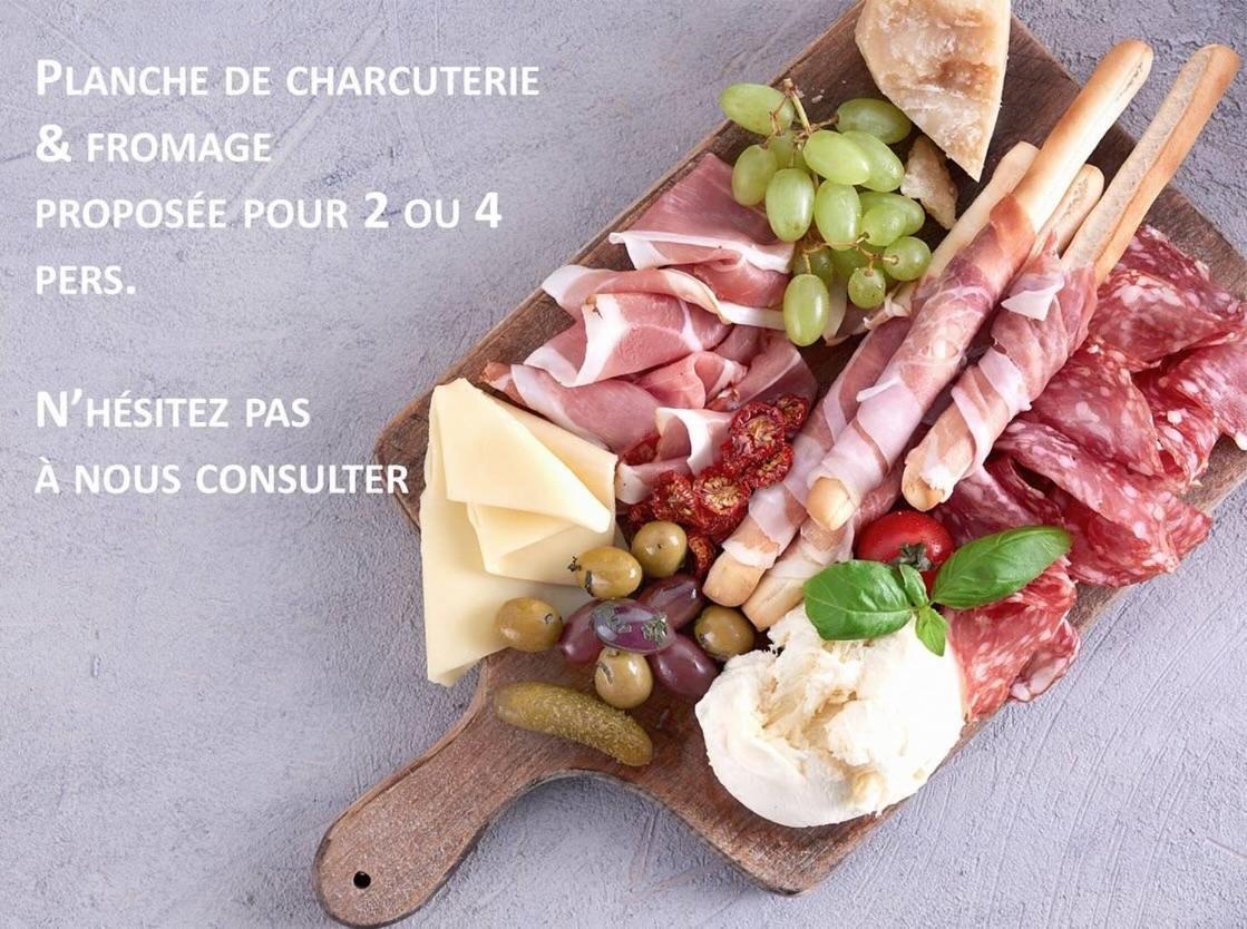 Gite Le Grand Chacel Sourcieux-les-Mines Esterno foto
